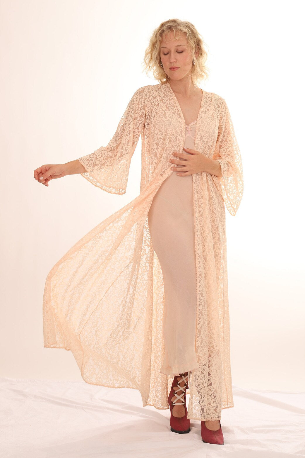 50s Peachy Pink Lace Bell Sleeve Maxi Duster Robe