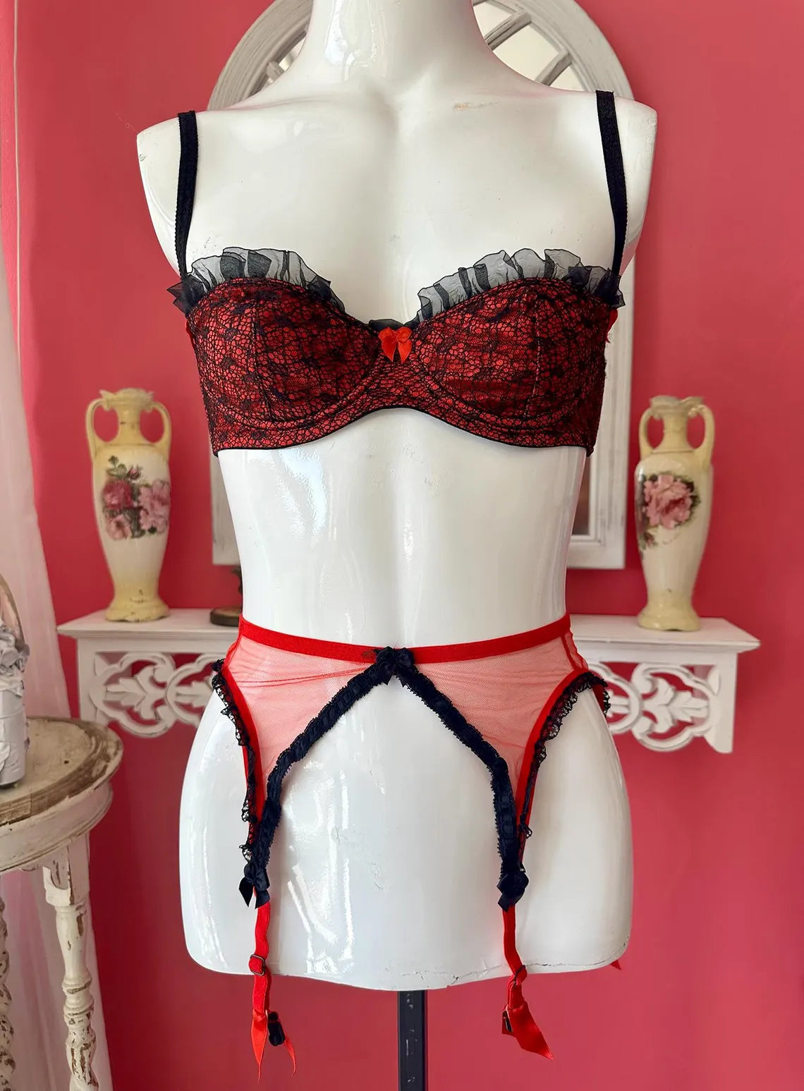 Y2K Agent Provocateur Red and Black Lace Bra Garter Set