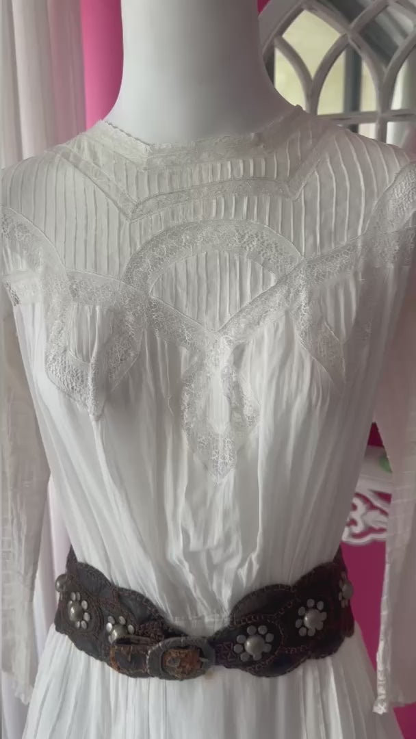 1900s Antique White Edwardian Pin Tuck Lace Tea Wedding Dress
