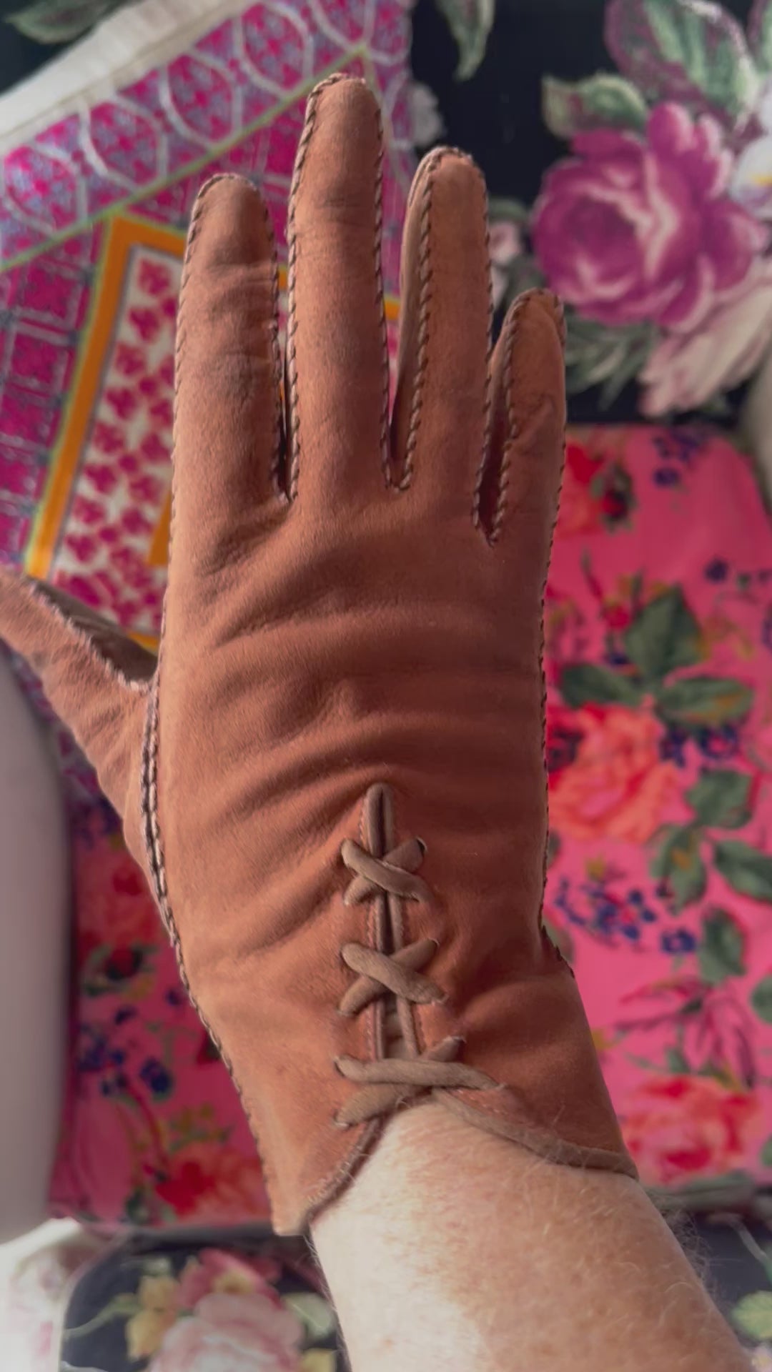 40s Suede Leather Hand Stitched Gloves